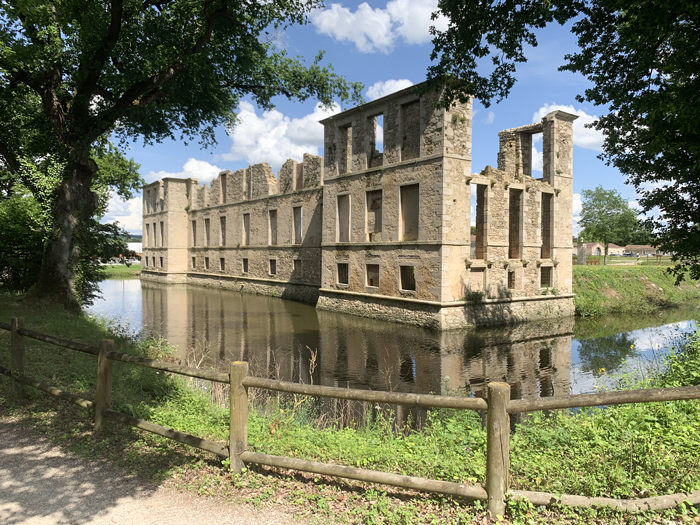 Château de l’Étenduère aux Herbiers, monument historique du jeu de piste