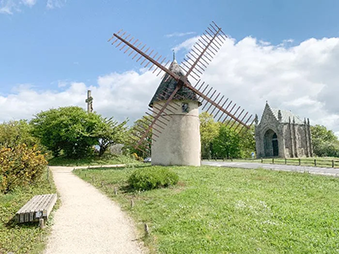 Vue panoramique depuis le Mont des Alouettes aux Herbiers, site embl&eacute;matique du jeu de piste